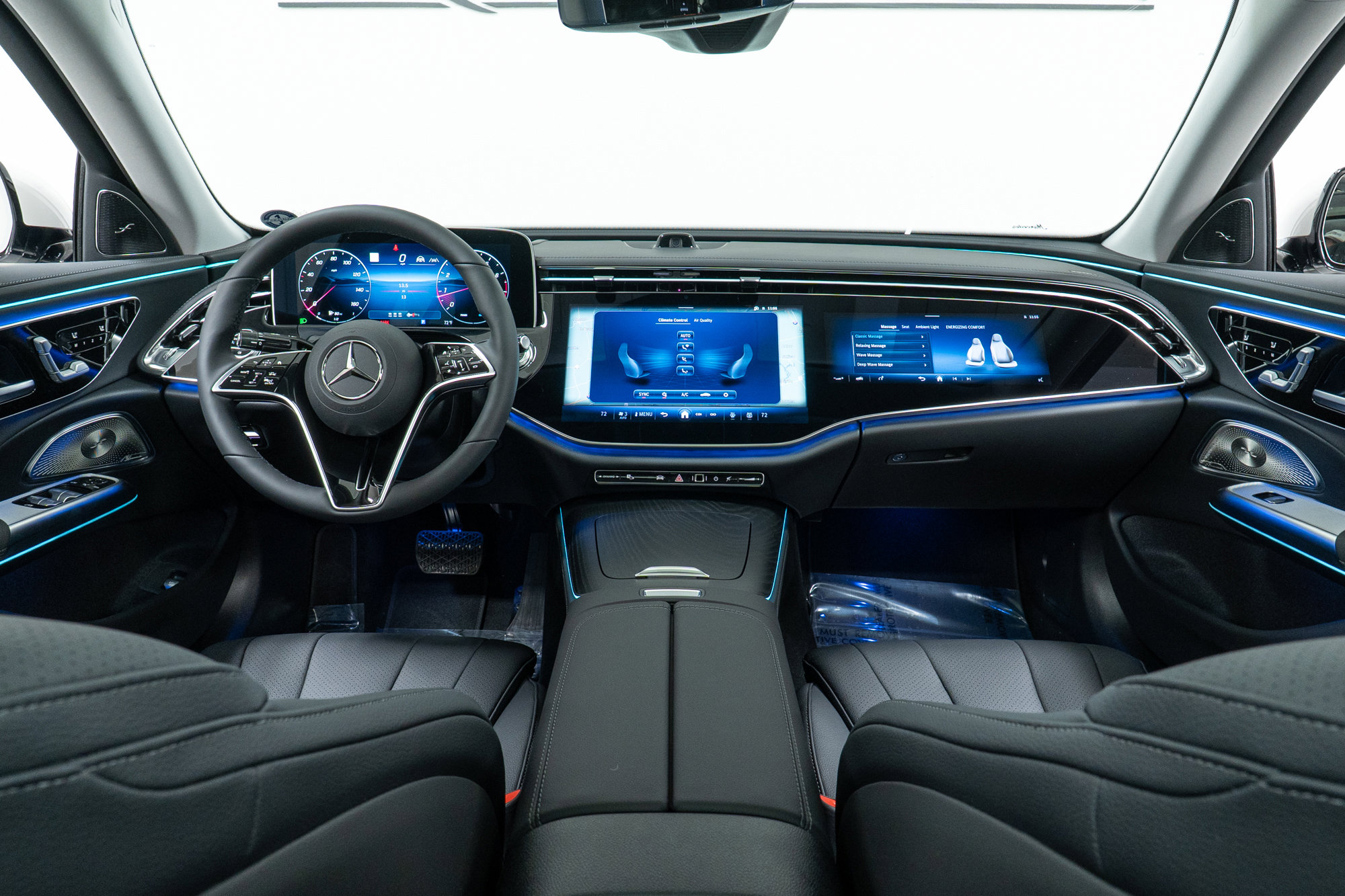 New 2025 Mercedes-Benz E 350 4MATIC Sedan image 16