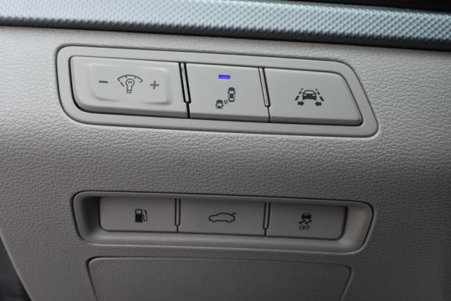 Used 2019 Hyundai Sonata SEL w/ Tech Package 02 FWD image 19