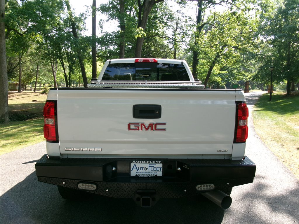 Used 2018 GMC Sierra 2500 SLT w/ Duramax Plus Package AWD/4WD image 6