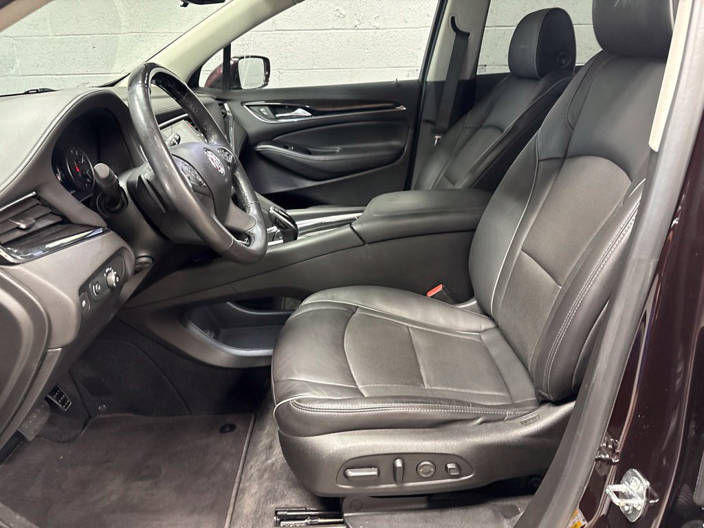 Used 2020 Buick Enclave Avenir w/ Trailering Package, 5000 lbs. AWD/4WD image 16