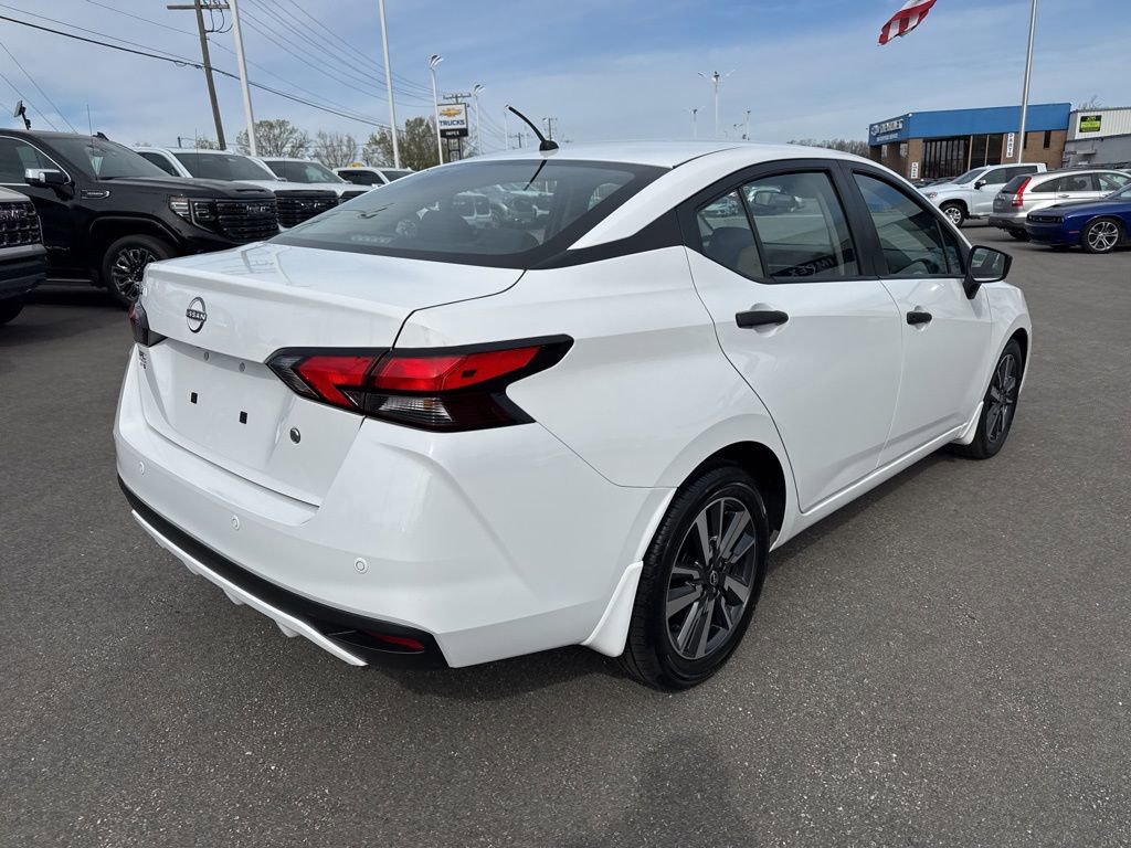 Used 2024 Nissan Versa S w/ S Plus Package image 5