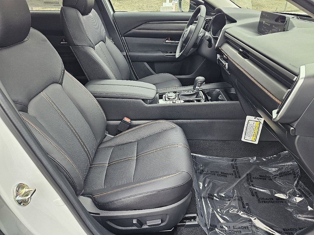 New 2025 MAZDA CX-50 AWD 2.5 Turbo w/ Cargo Package image 5