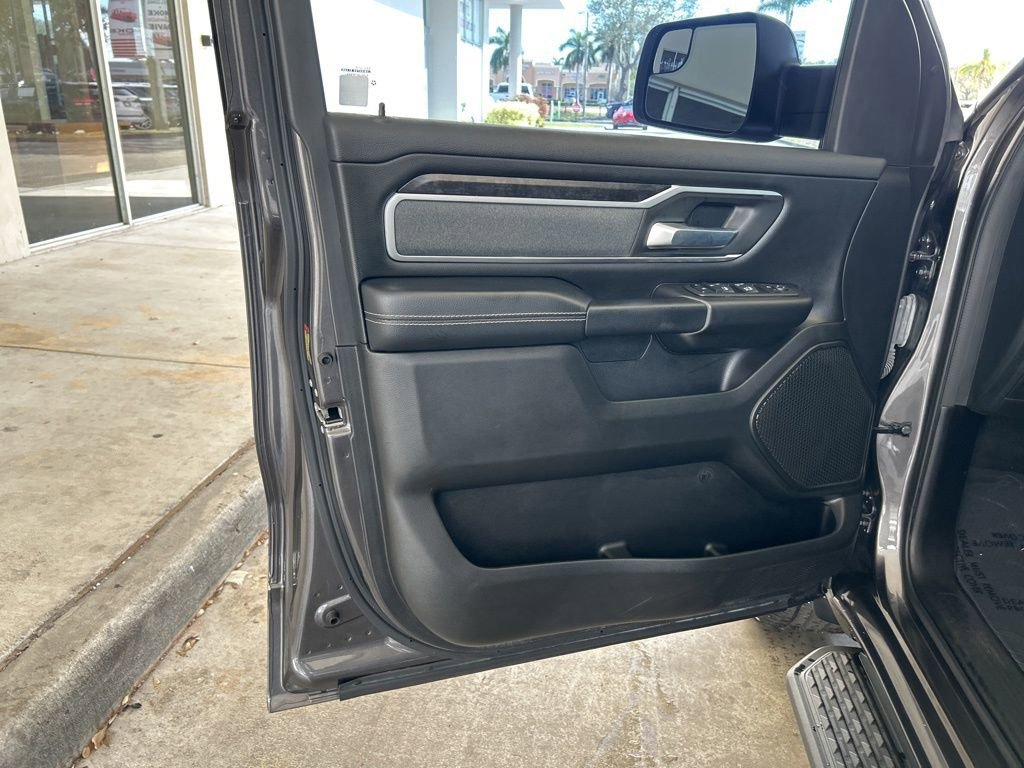 Used 2023 RAM 1500 Big Horn image 33
