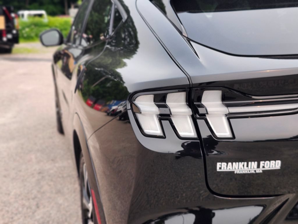 Certified 2023 Ford Mustang Mach-E Premium AWD/4WD image 9