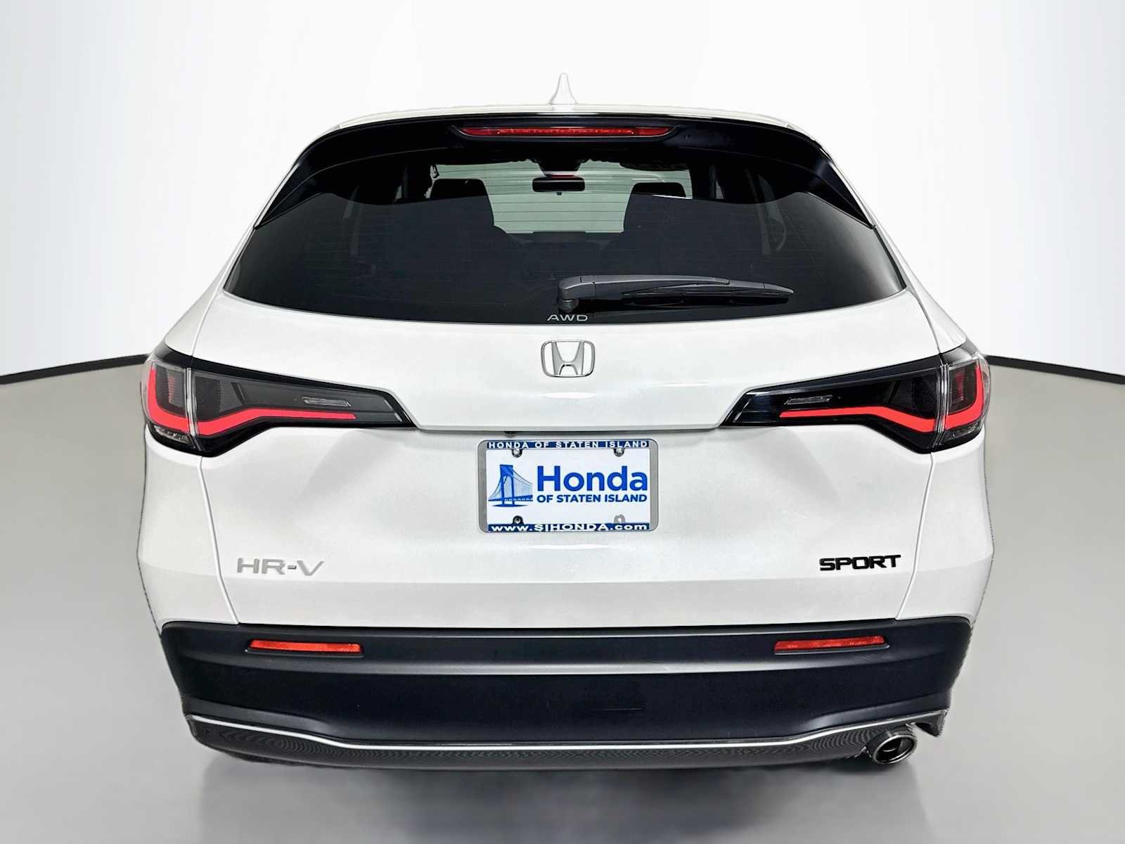 Used 2025 Honda HR-V Sport image 6