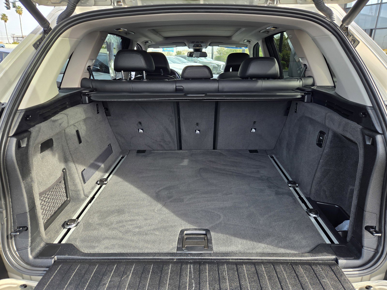 Used 2015 BMW X5 xDrive50i image 27