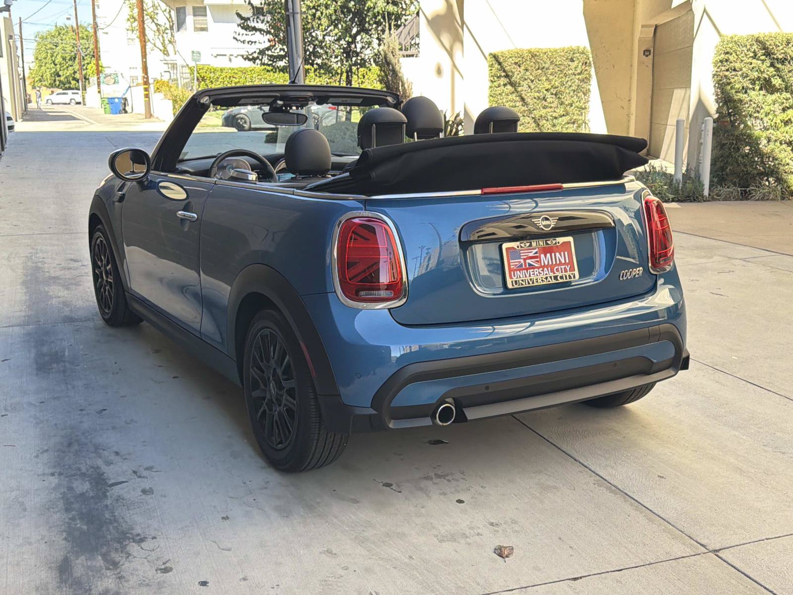 Used 2024 MINI Cooper Convertible FWD image 4