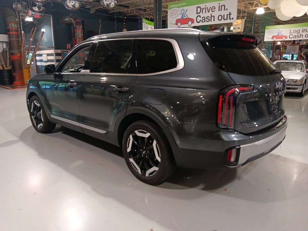 Used 2023 Kia Telluride EX AWD/4WD image 12