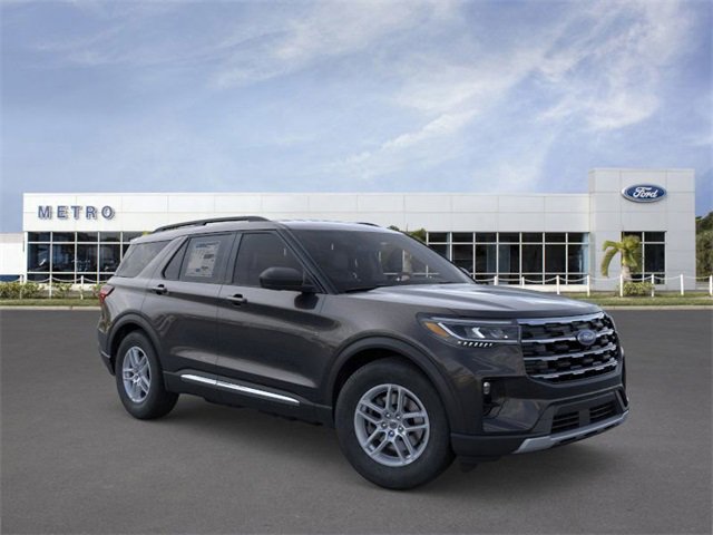 New 2025 Ford Explorer Active w/ Active Comfort Package image 7