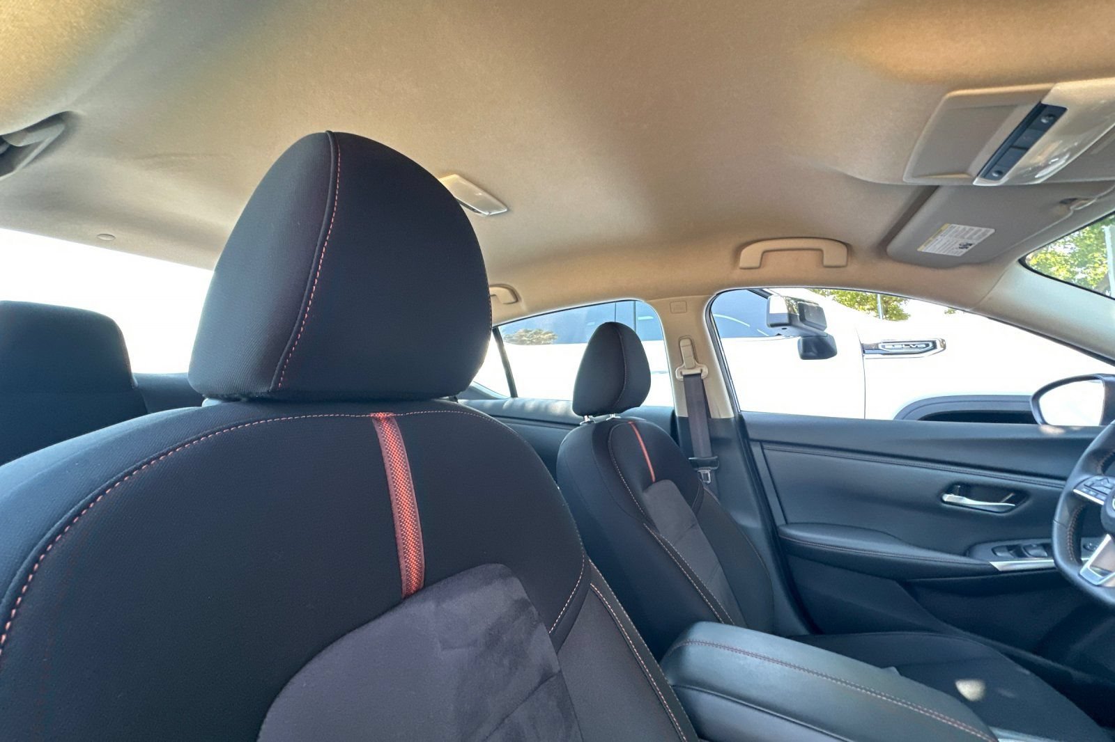 Used 2025 Nissan Sentra SR w/ Trunk Package FWD image 20