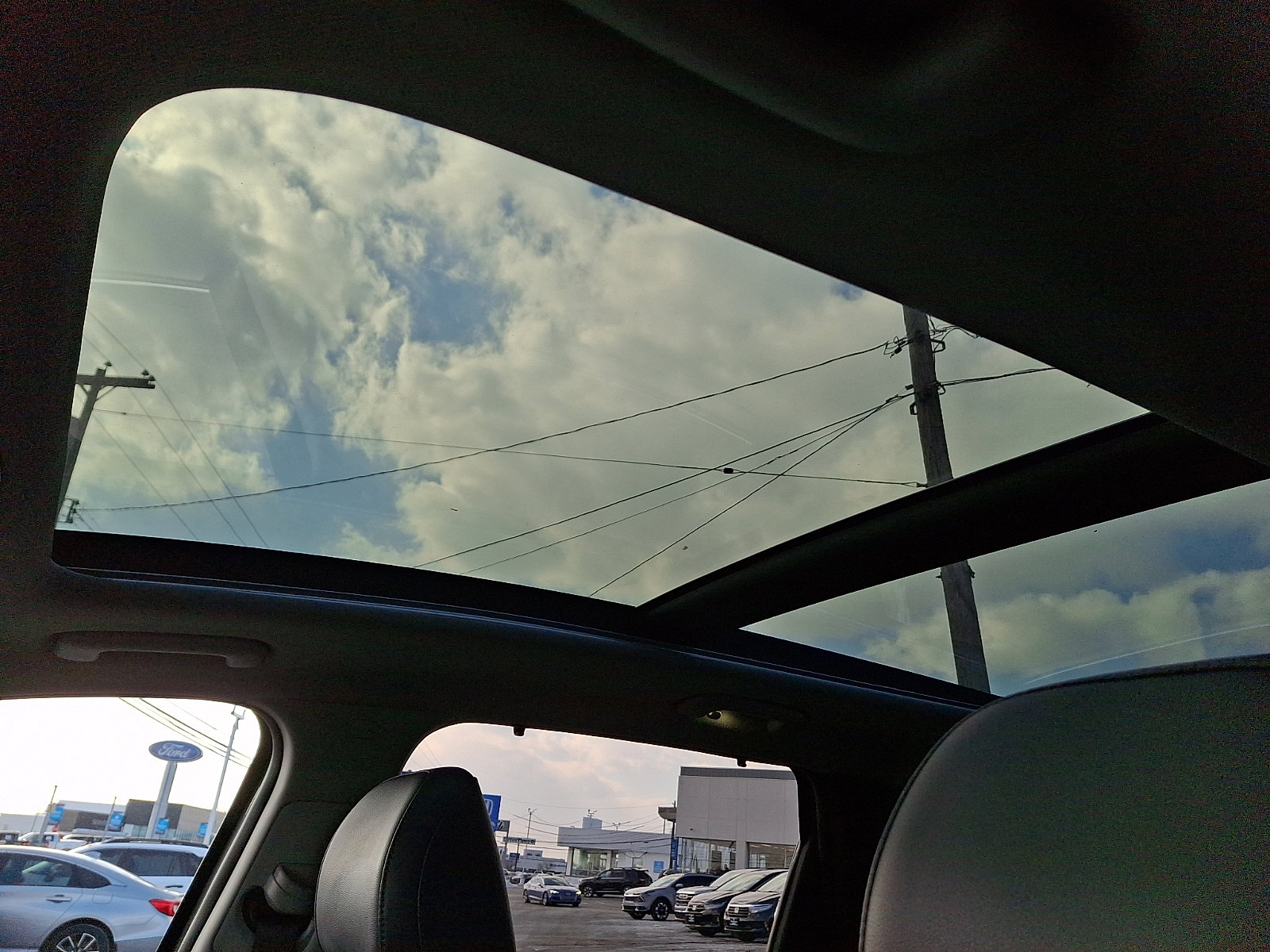 Used 2022 Hyundai Santa Fe SEL w/ Convenience + Premium Package image 17