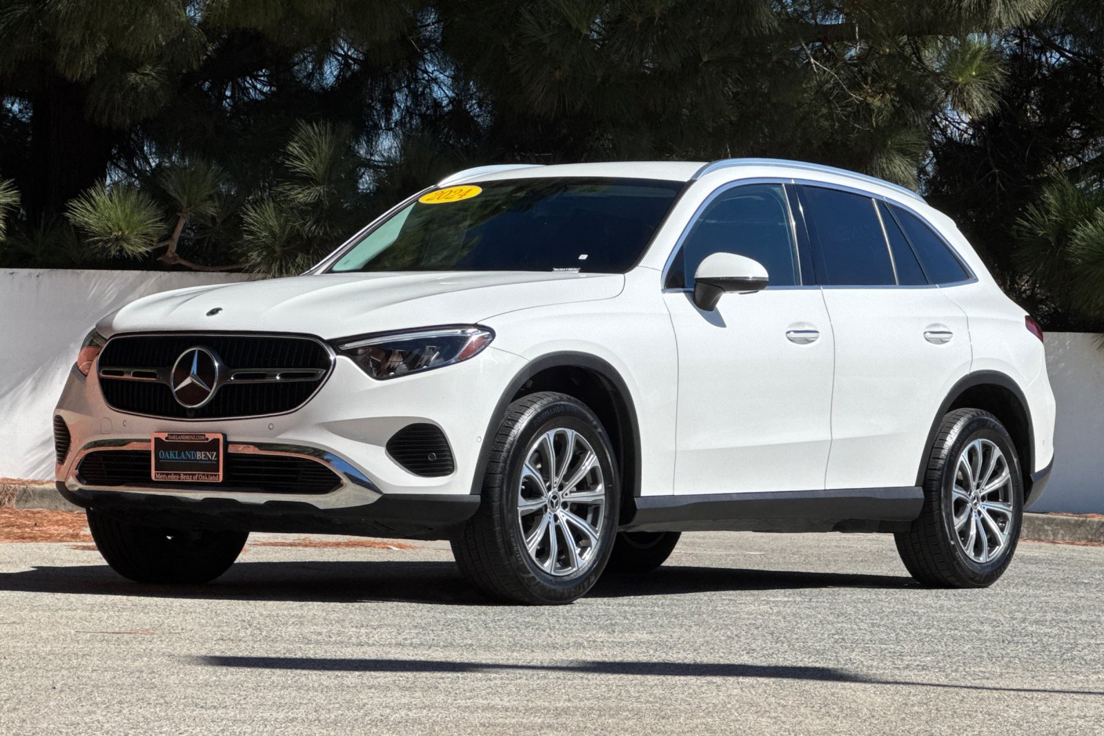 Used 2024 Mercedes-Benz GLC 300 4MATIC image 8