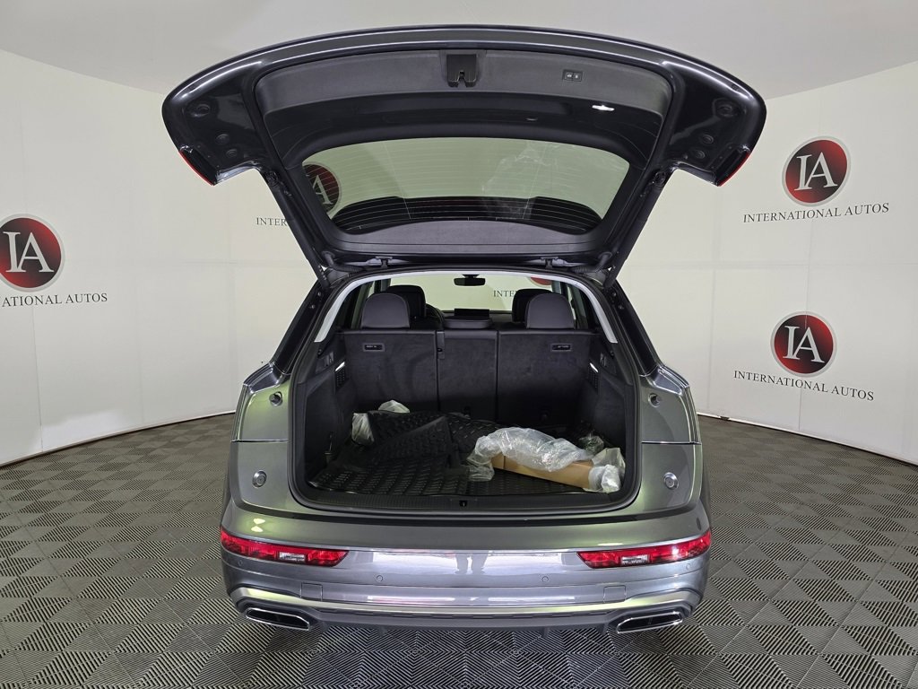 Used 2025 Audi Q5 2.0T Premium image 8