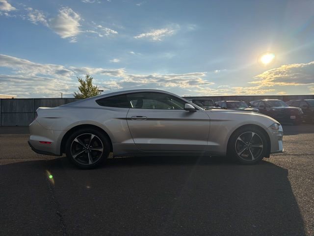 Certified 2019 Ford Mustang Coupe image 4