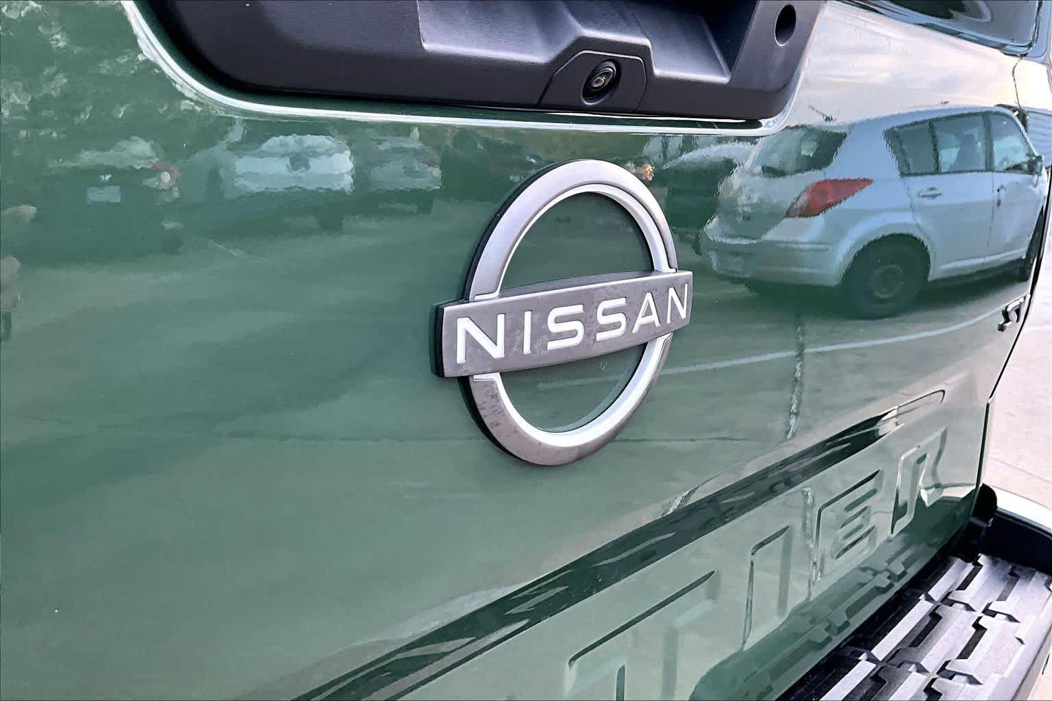 Certified 2023 Nissan Frontier SV w/ SV Convenience Package RWD image 10