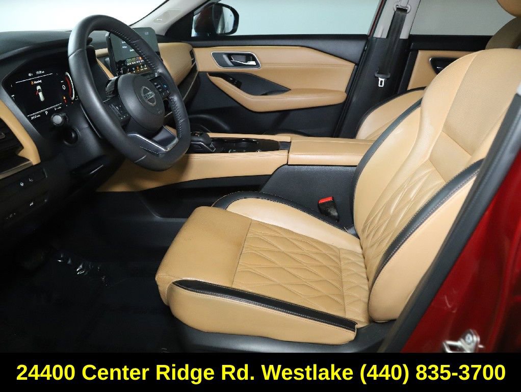 Used 2021 Nissan Rogue Platinum image 19