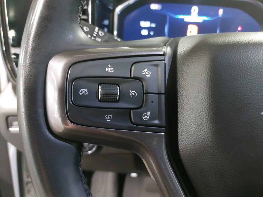Used 2024 Chevrolet Silverado 2500 ZR2 w/ Technology Package AWD/4WD image 16
