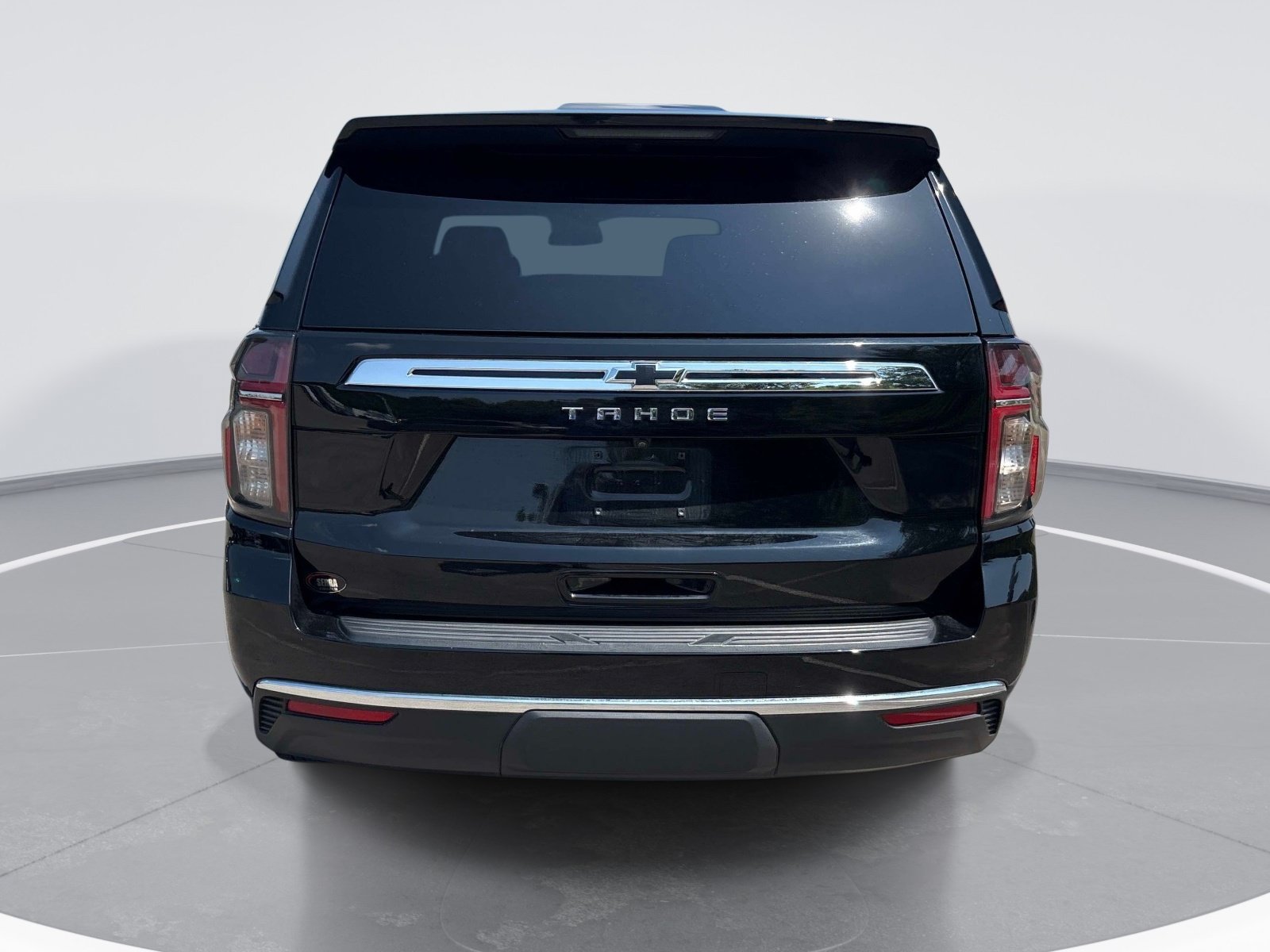 Used 2023 Chevrolet Tahoe LS w/ Driver Alert Package AWD/4WD image 7