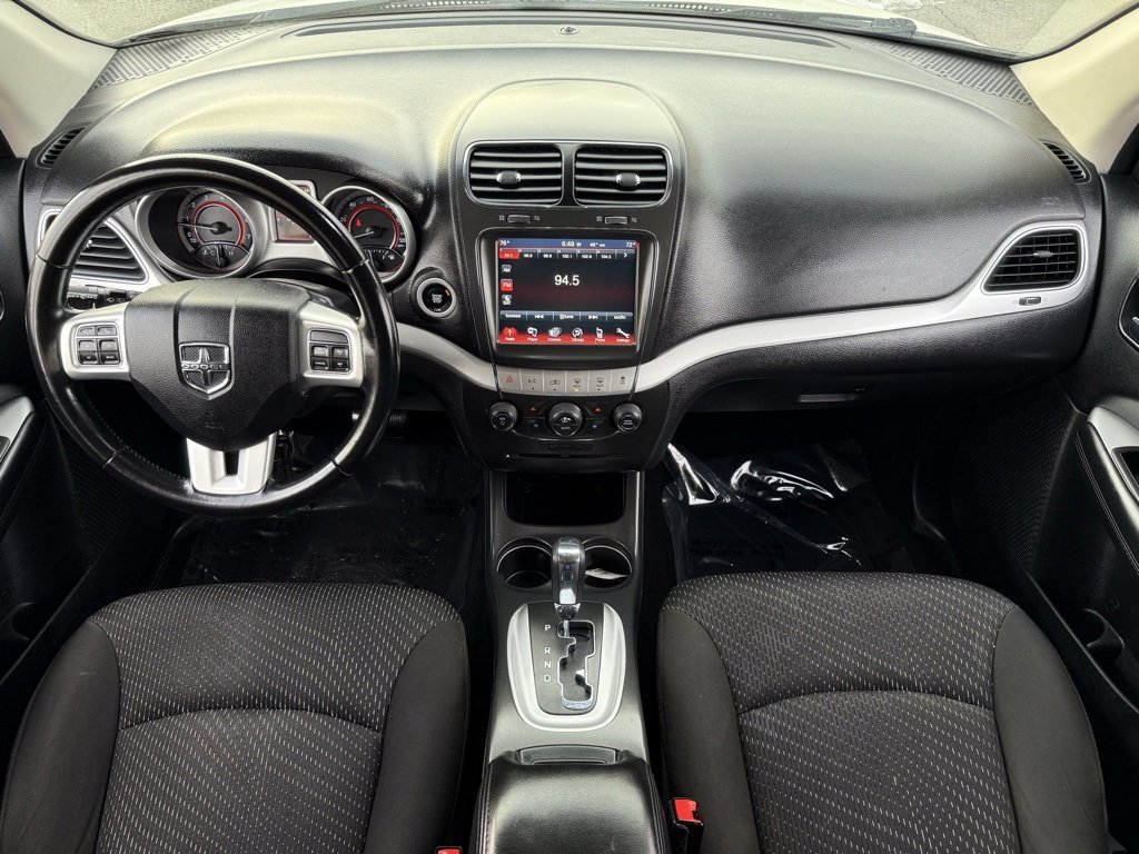 Used 2019 Dodge Journey SE image 25