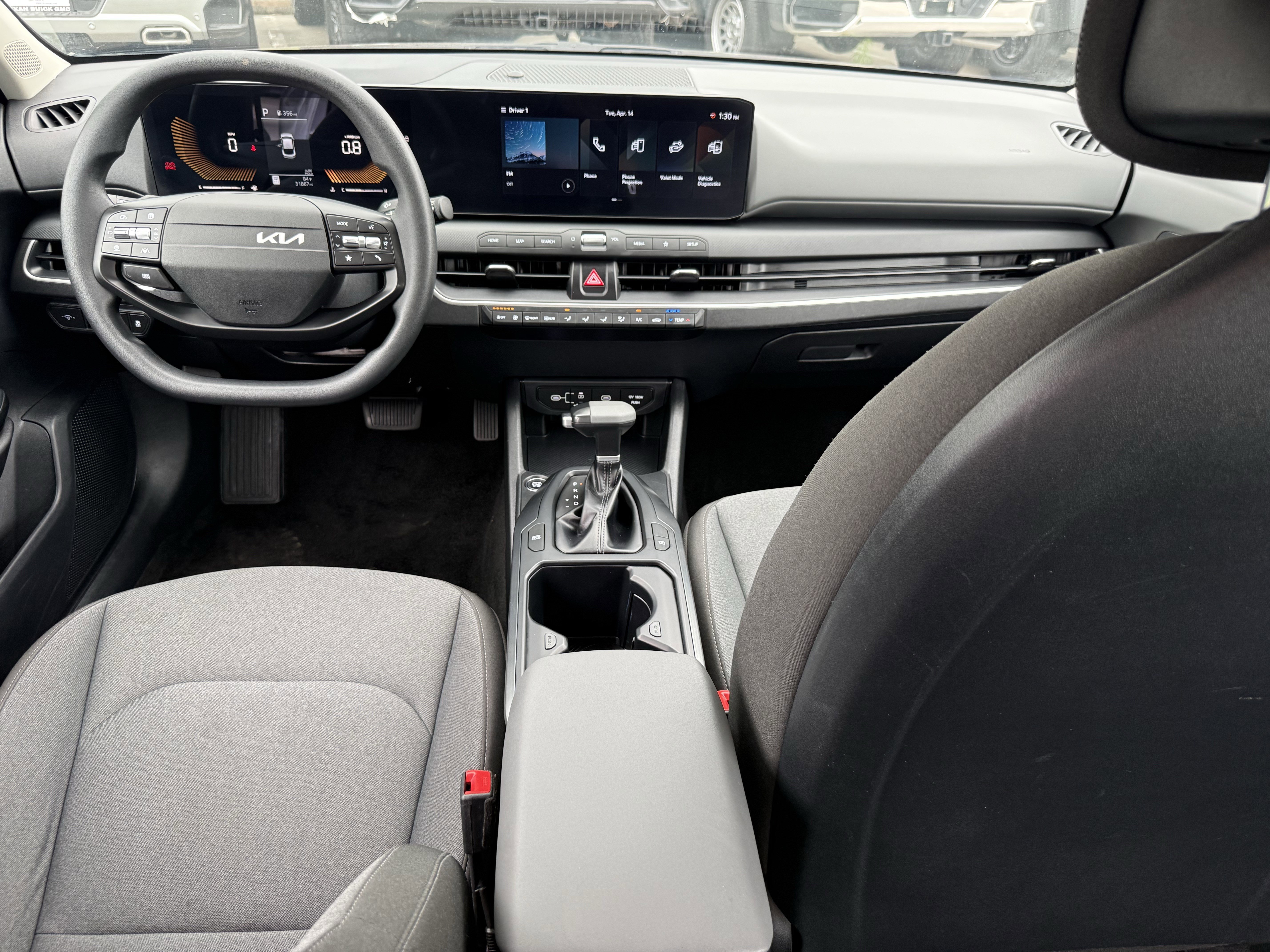Used 2025 Kia K4 FWD image 16