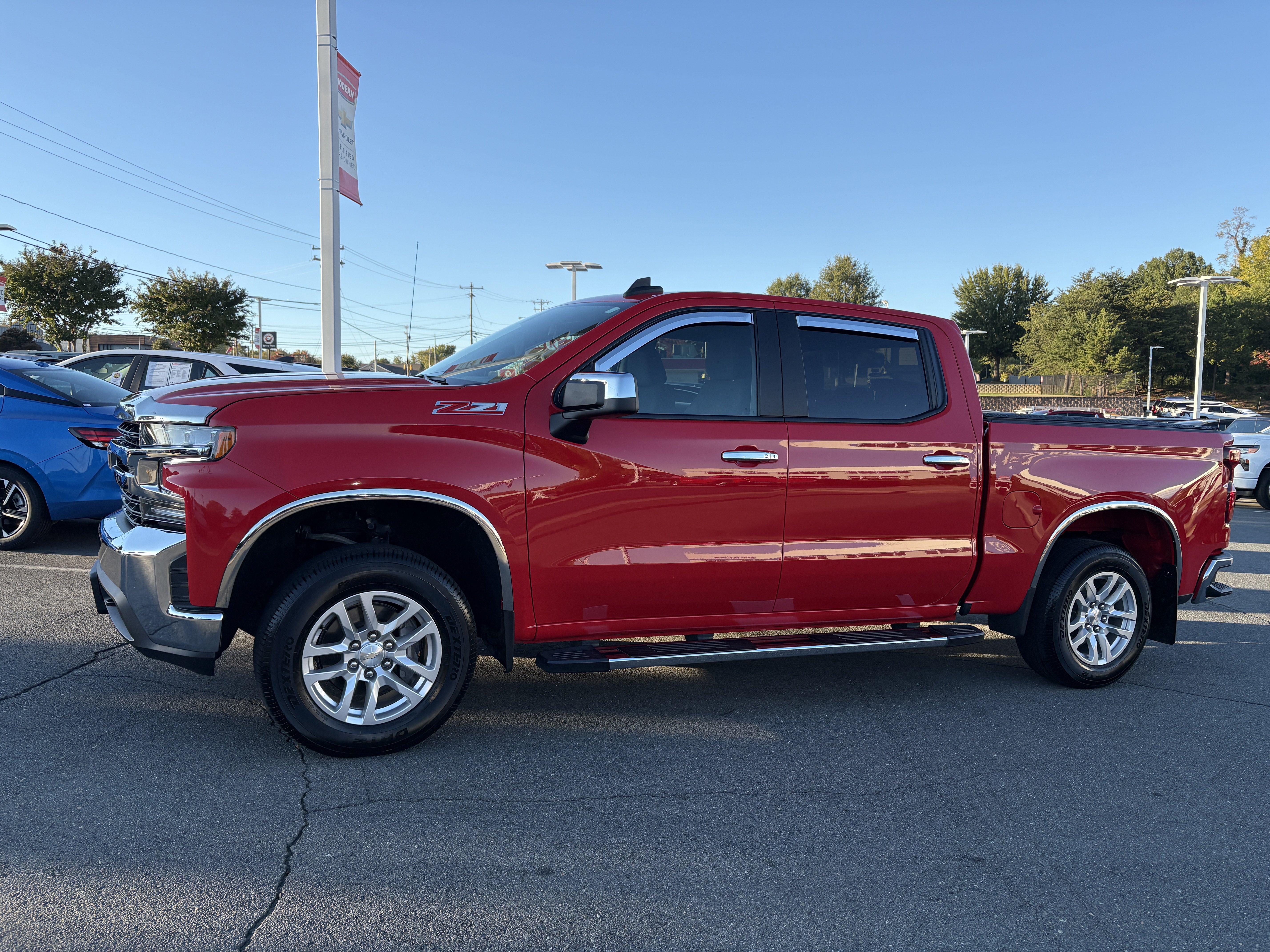 Used 2022 Chevrolet Silverado 1500 LT w/ Z71 Off-Road Package