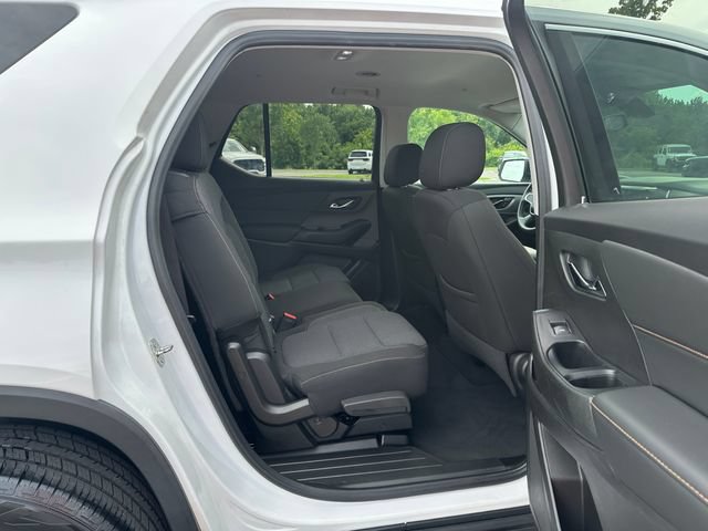 Used 2021 Chevrolet Traverse LS FWD image 22