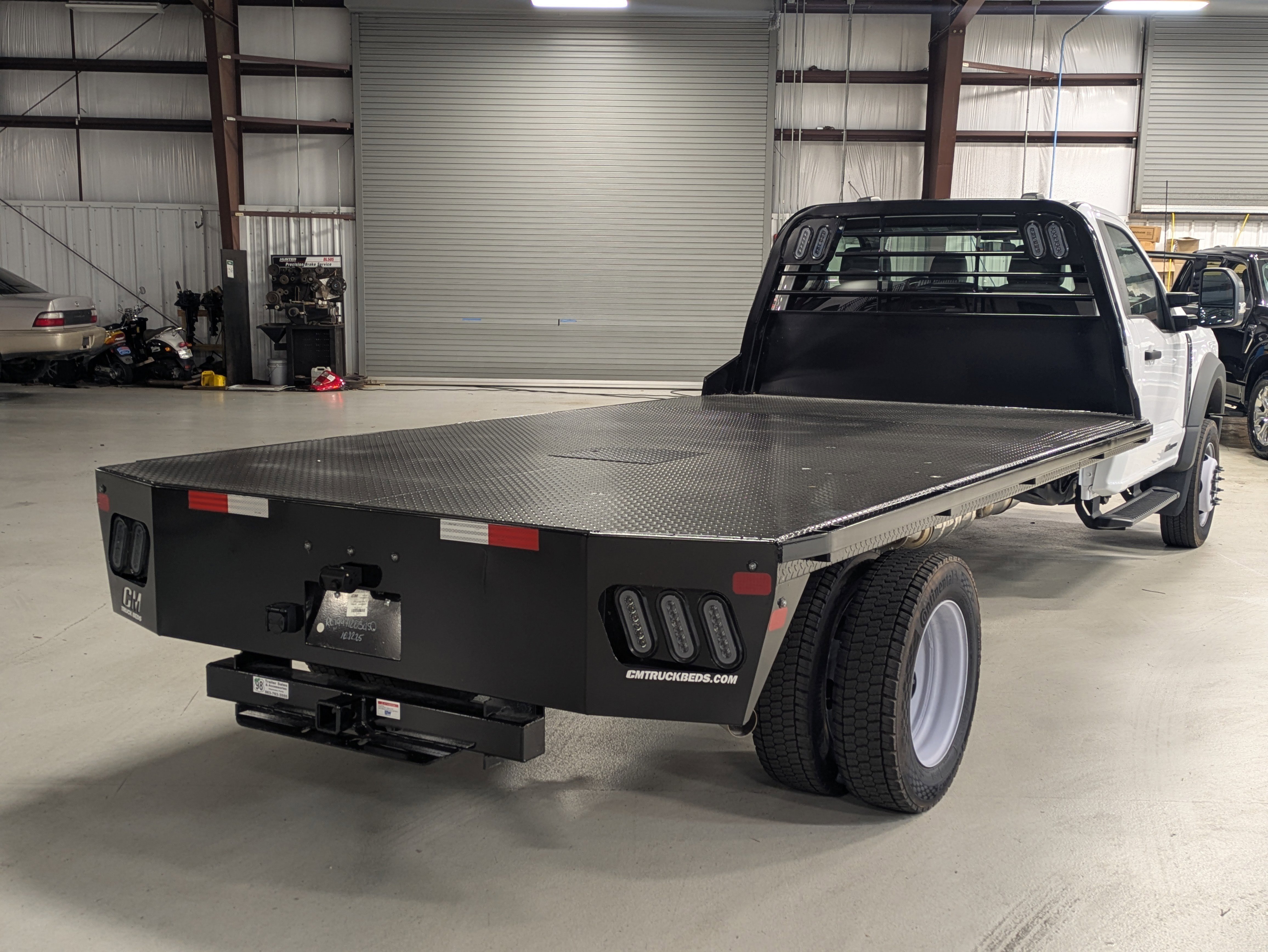 New 2025 Ford F550 4x4 Regular Cab Super Duty image 5