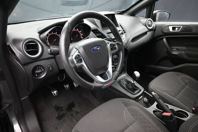 Used 2018 Ford Fiesta ST FWD image 11