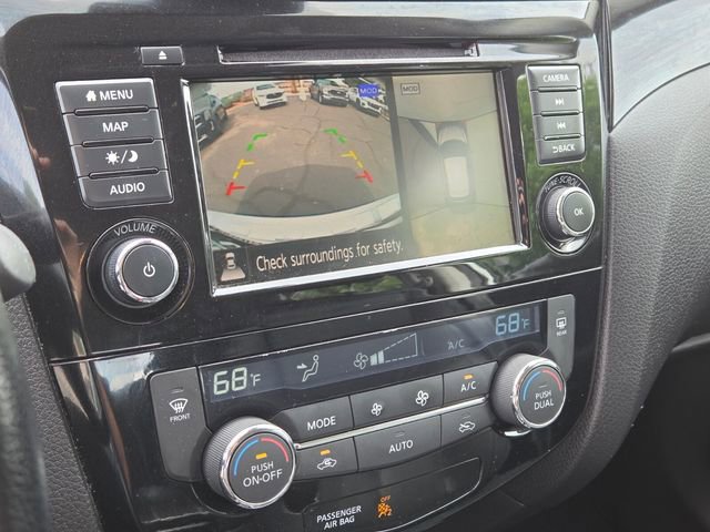 Used 2022 Nissan Rogue Sport SL AWD/4WD image 23