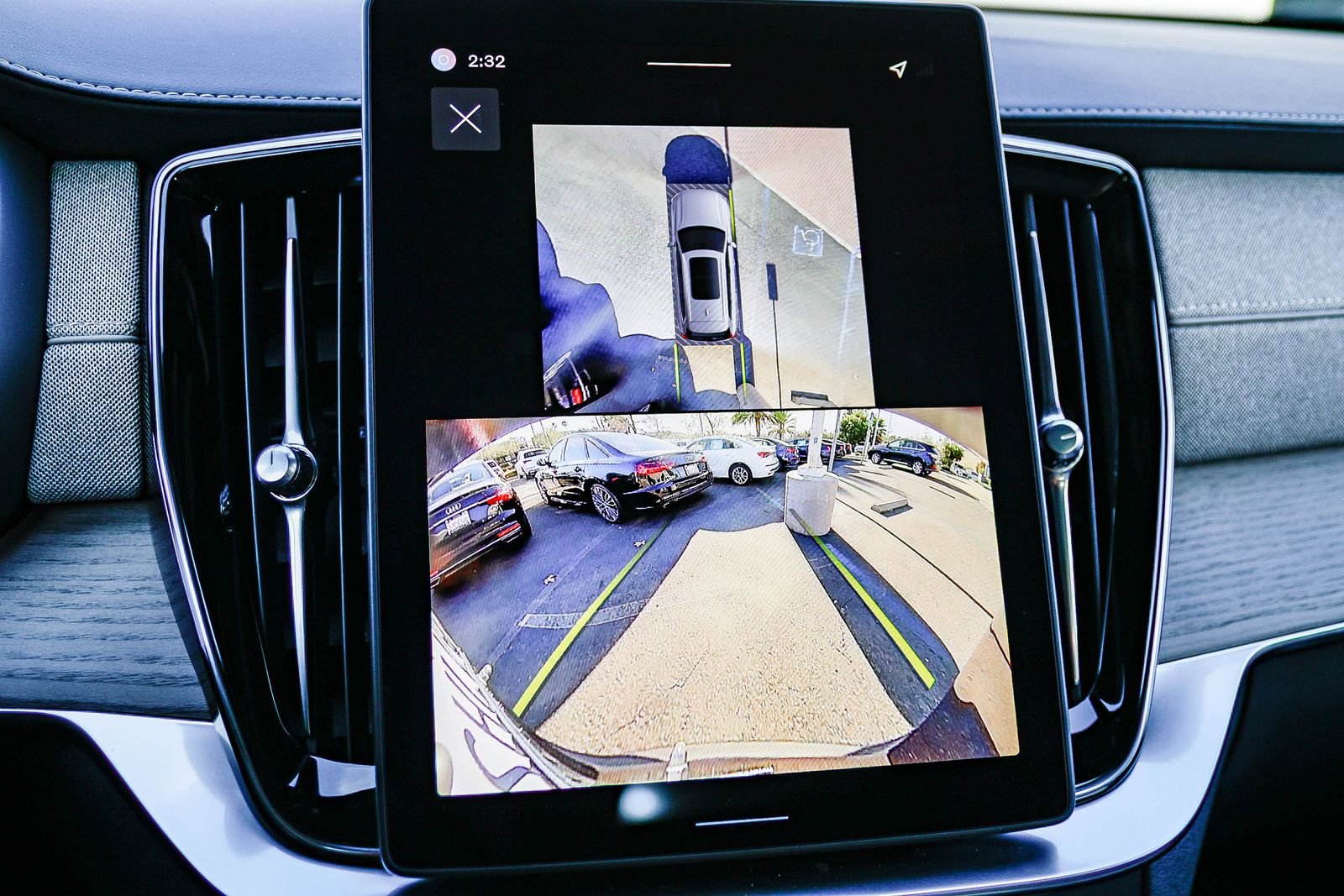 Certified 2026 Volvo XC90 B6 Plus w/ Protection Package image 28