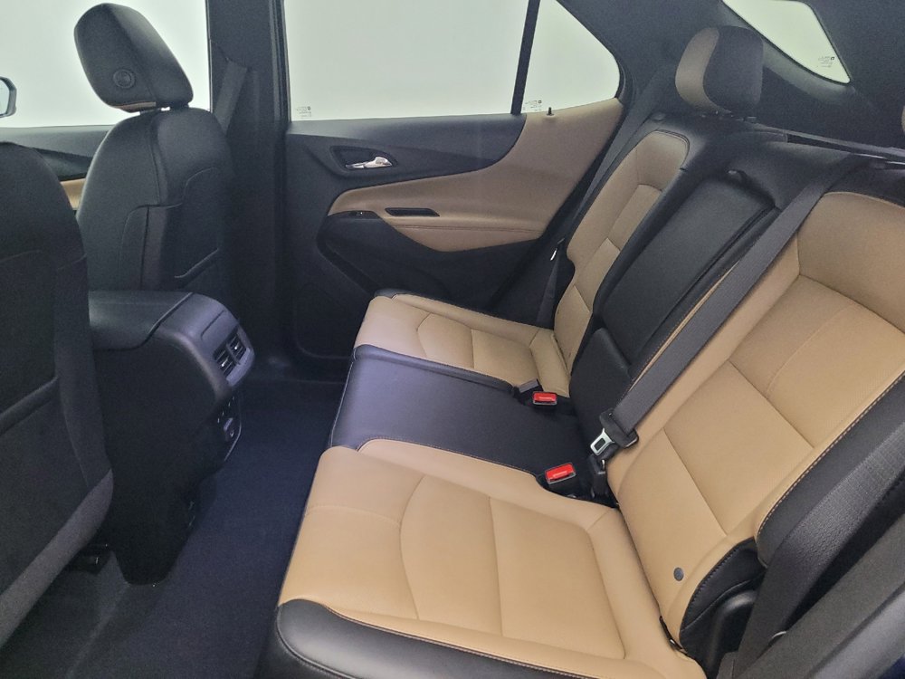 Used 2022 Chevrolet Equinox Premier AWD/4WD image 18