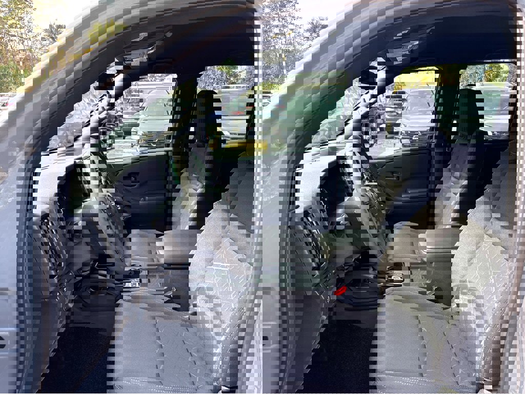 New 2026 Nissan Frontier SV w/ SV Convenience Package image 22