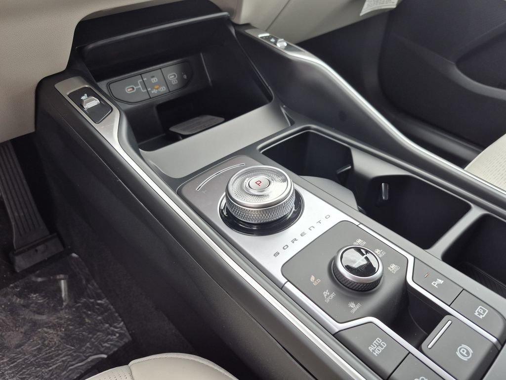 New 2026 Kia Sorento EX AWD/4WD image 9