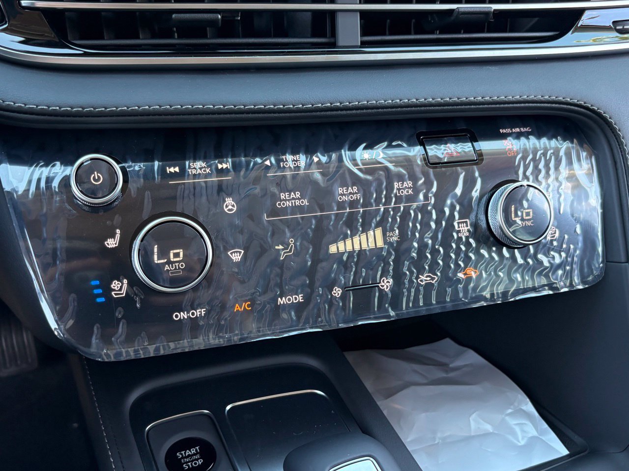 New 2027 INFINITI QX60 Luxe FWD image 25