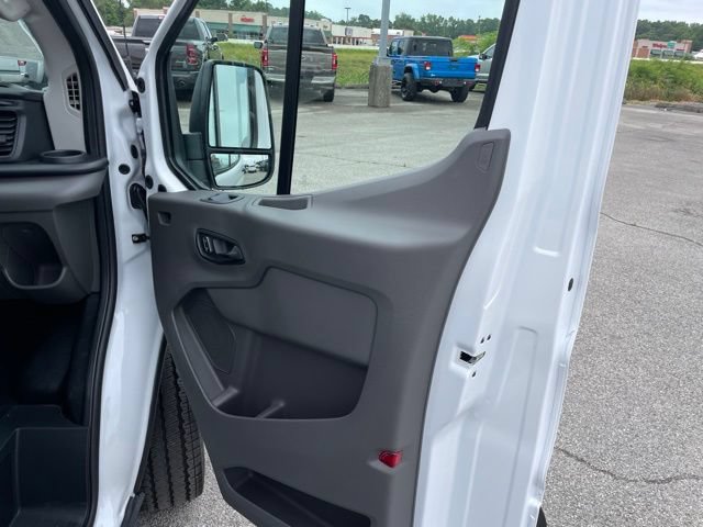 New 2026 Ford Transit 150 148 Medium Roof AWD image 42