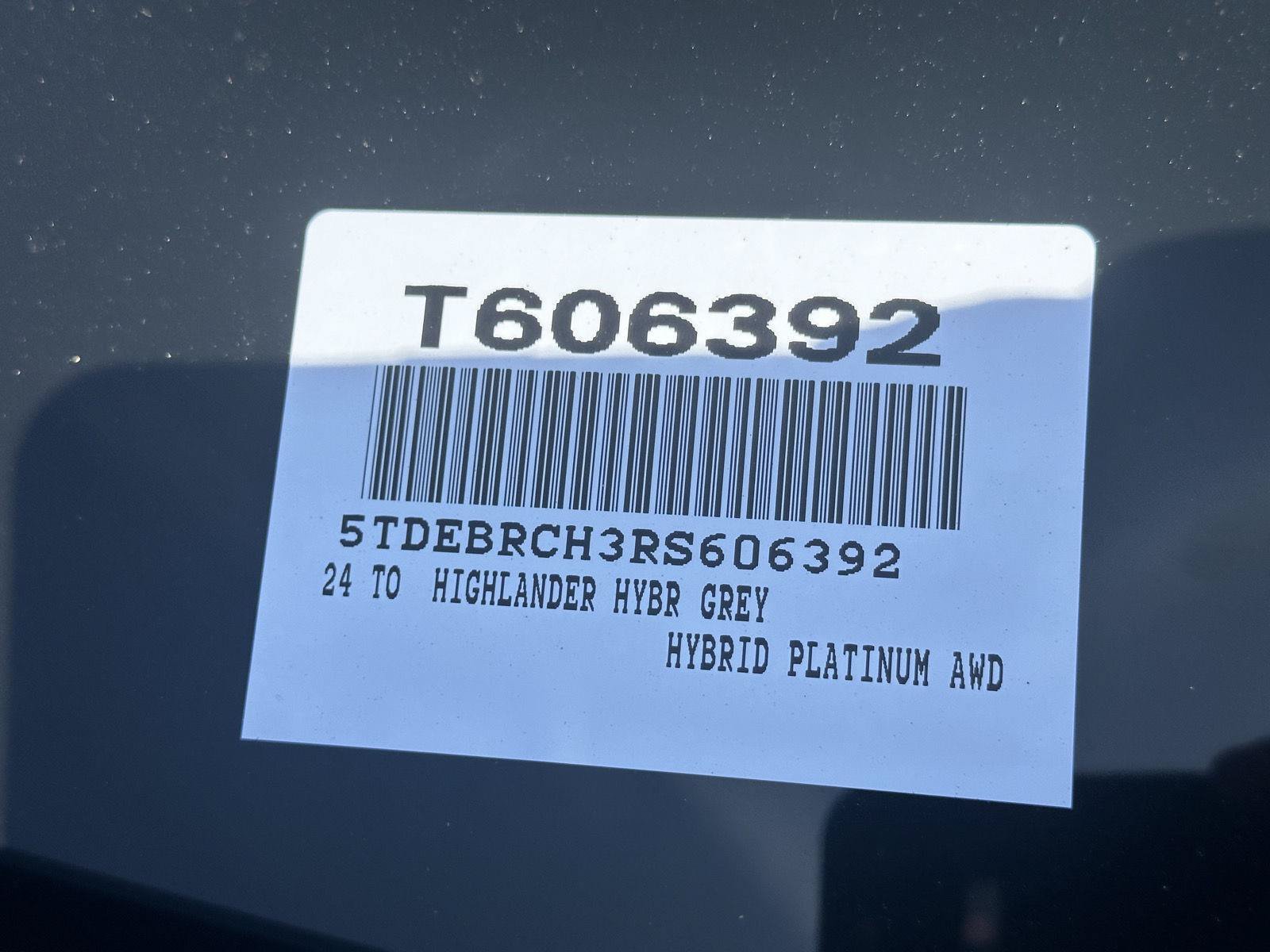 Certified 2024 Toyota Highlander Platinum AWD/4WD image 14