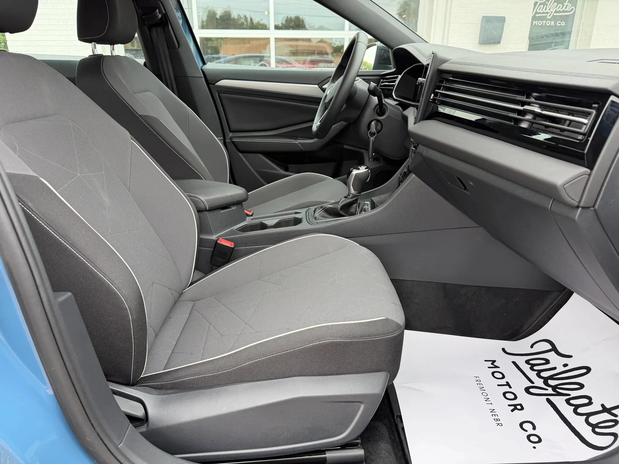 Used 2026 Volkswagen Jetta Sport FWD image 13