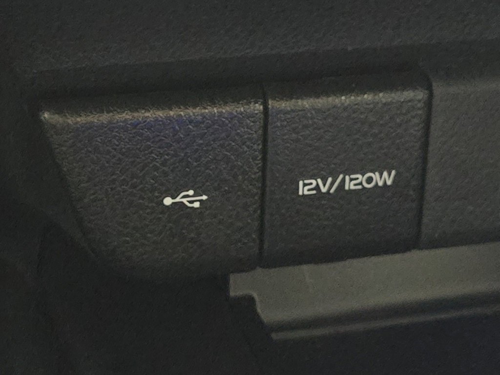 Used 2024 Toyota Camry LE image 27