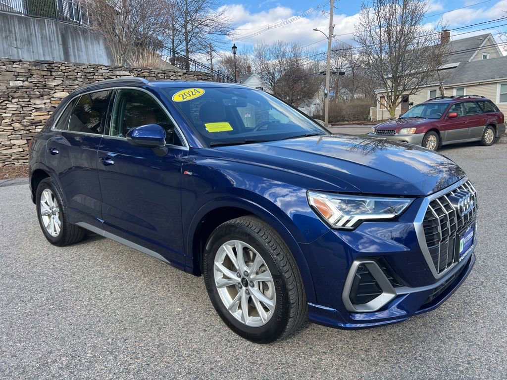 Used 2024 Audi Q3 2.0T Premium Plus w/ Premium Plus Package image 7