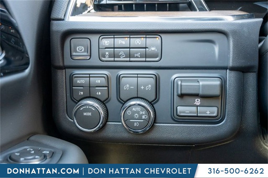 New 2026 Chevrolet Tahoe High Country w/ Sun And Tow Package image 16