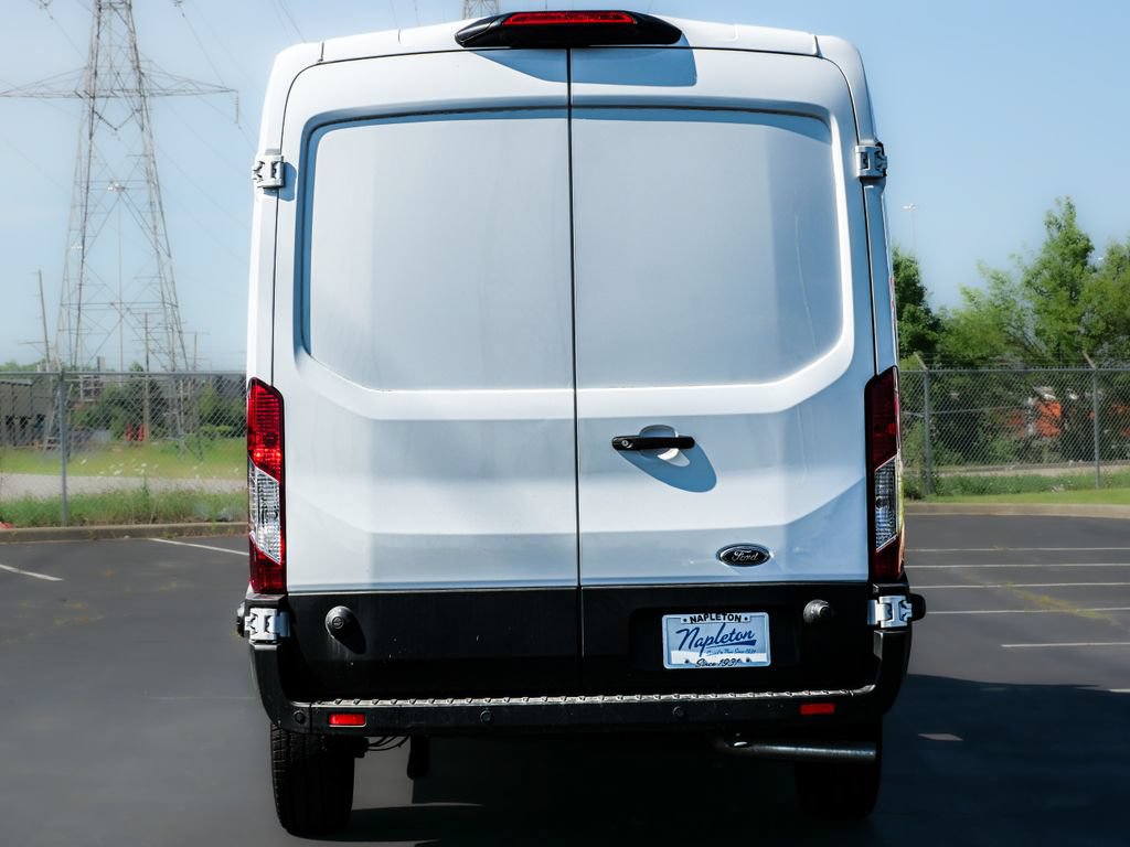 Used 2025 Ford Transit 250 148 Medium Roof RWD image 7