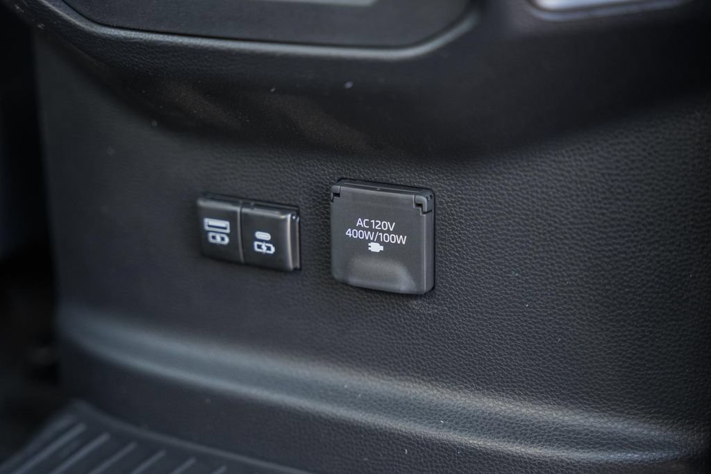 New 2026 Toyota Tundra Platinum AWD/4WD image 36