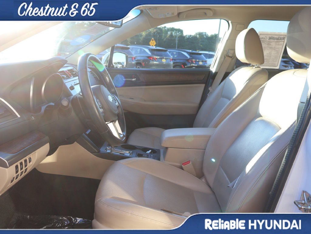 Used 2016 Subaru Outback 3.6R Limited AWD/4WD image 24