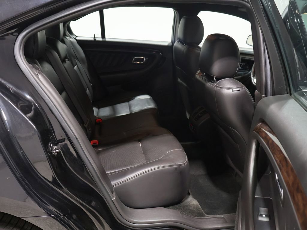Used 2017 Ford Taurus Limited image 22