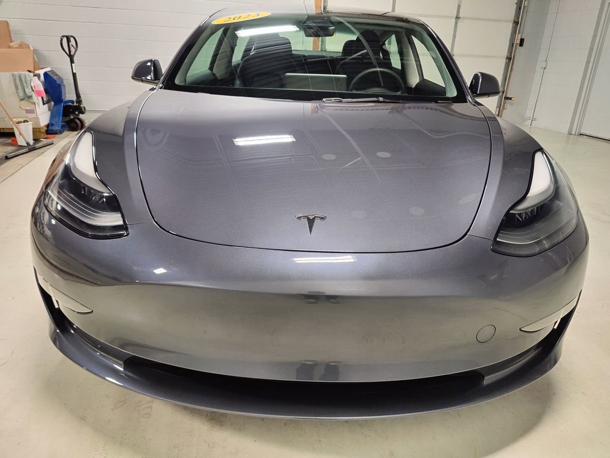 Used 2023 Tesla Model 3 Standard Range RWD image 3