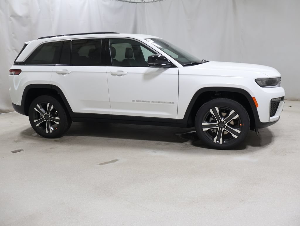 New 2027 Jeep Grand Cherokee Limited AWD/4WD image 6