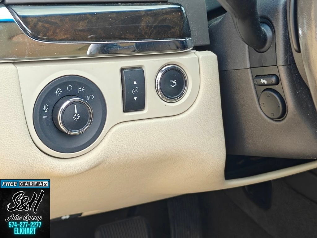 Used 2016 Lincoln MKS AWD w/ Equipment Group 101A image 15