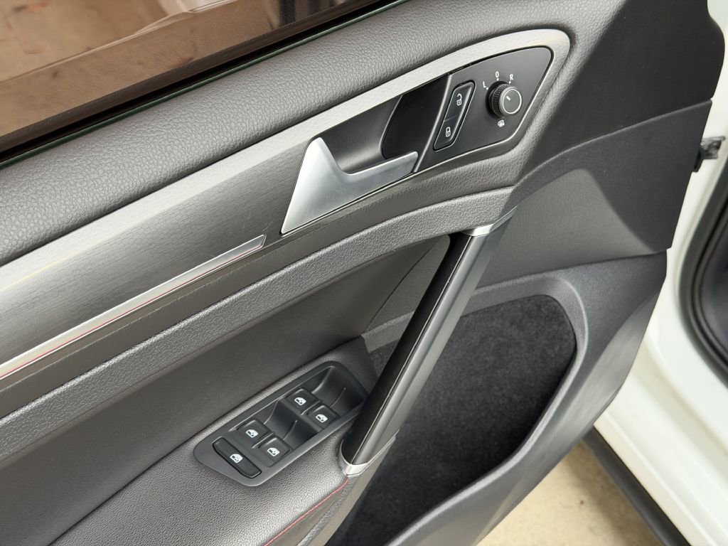 Used 2019 Volkswagen GTI SE w/ SE Experience Package image 22