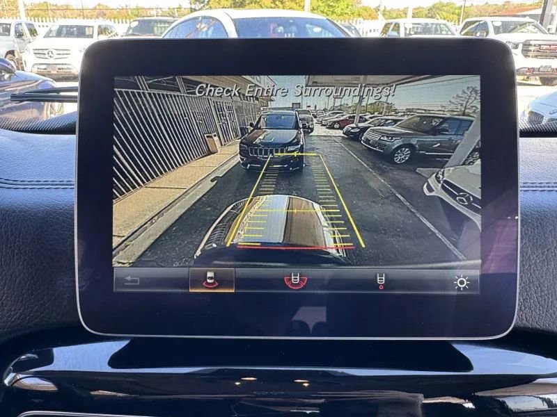 Used 2017 Mercedes-Benz G 550 image 32