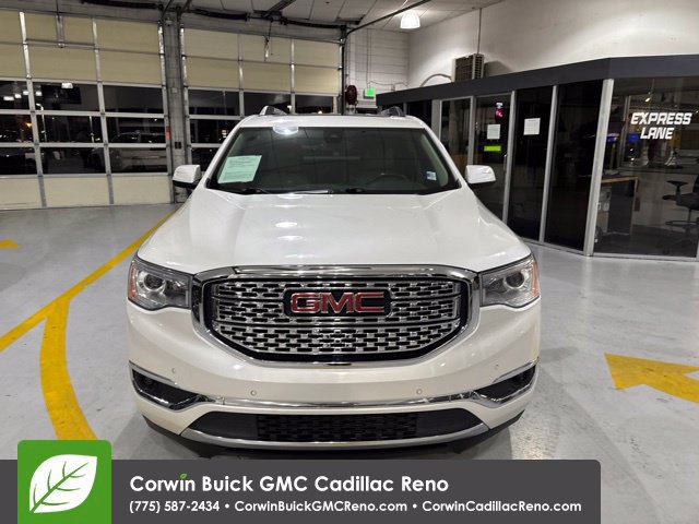 Used 2017 GMC Acadia Denali w/ Technology Package AWD/4WD image 3